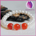 Bracelet stretch, freshwater pearl and cat's eye glass,white, 7-8mm potato, 7 inch